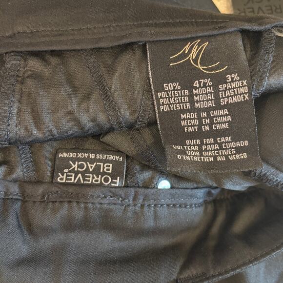 Melissa McCarthy Seven Forever Black Fadeless Pencil Plus Size 18 Jeans NWT - Picture 4 of 6